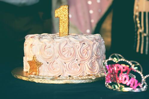 baby-girl-birthday-birthday-cake-blur-cake-candle